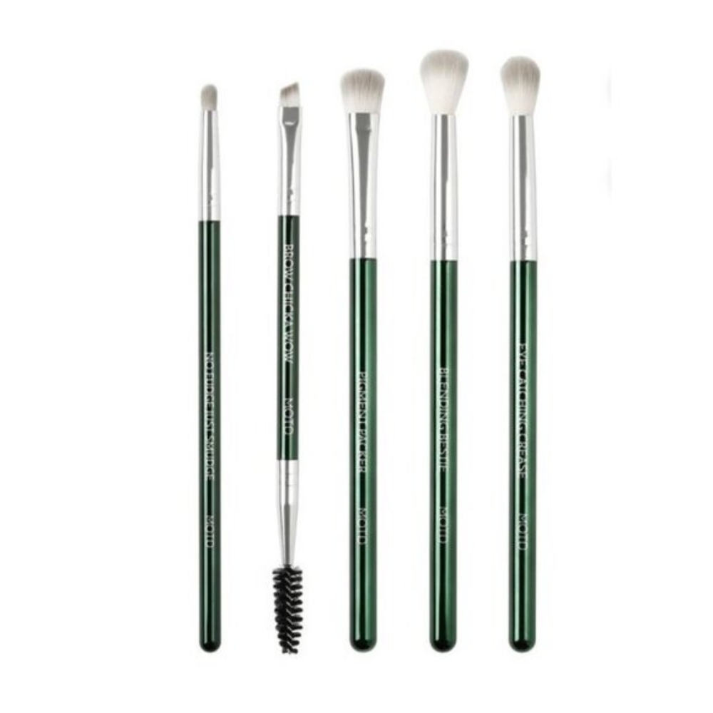 Revolve Cosmetics Starter Eye Makeup Brush Set.